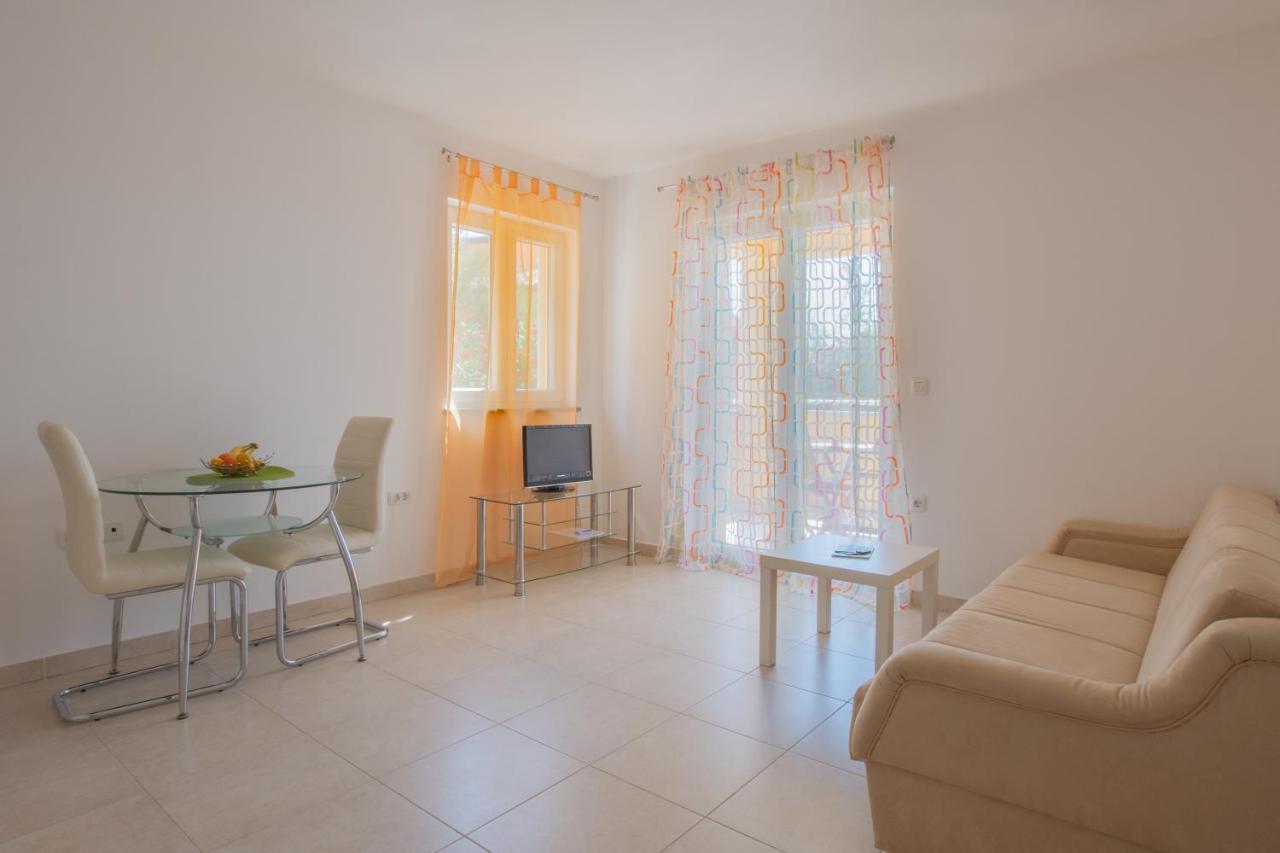 Apartments Quarnero Rabac Exterior foto